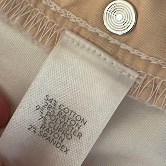 J. Jill Authentic Fit slim ankle White Denim Jeans Sz. 6 - Picture 15 of 16